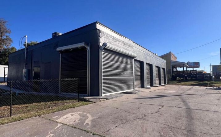 Pictures of Retail property located at 2501 Florida Blvd, Baton Rouge, LA 70802 for sales - image #1