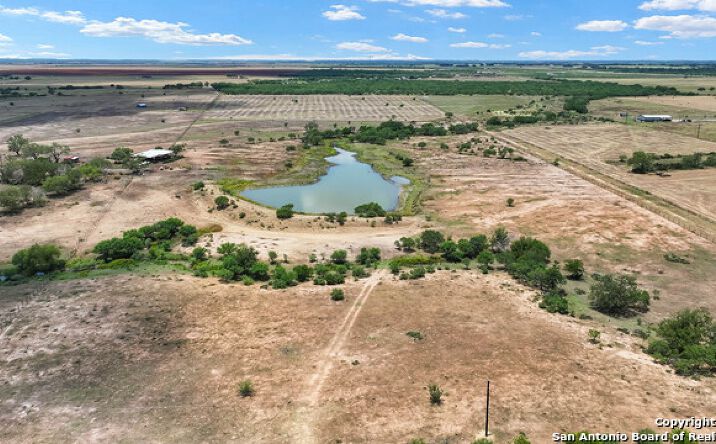 Pictures of Land property located at 253 County Road 135, Floresville, TX 78114 for sales - image #1