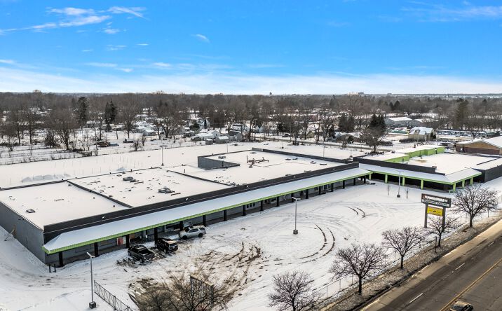 Pictures of Retail, Self Storage property located at 3402 Richfield Rd, Flint, MI 48506 for sales - image #1