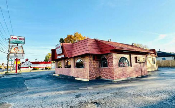 Pictures of Retail property located at 2118 S Campbell Ave, Springfield, MO 65807 for comps - image #1