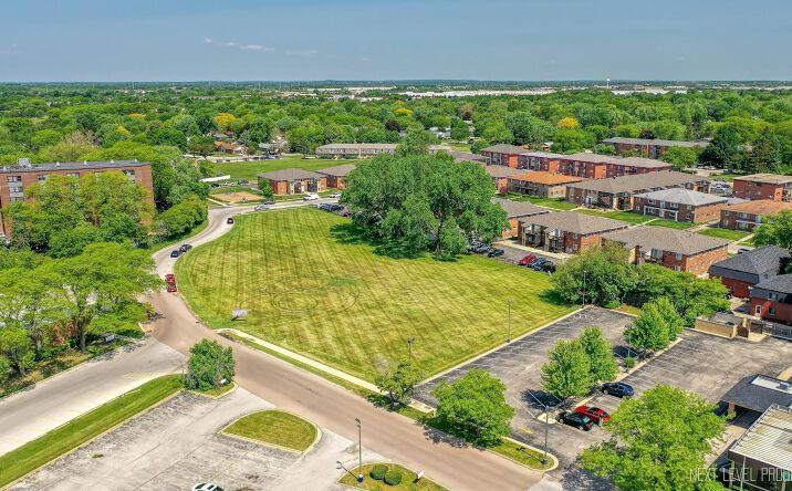 Pictures of Land property located at 2005 W Galena Blvd, Aurora, IL 60506 for sales - image #1
