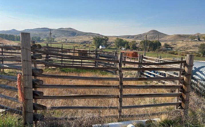 Pictures of Land property located at 3292 Road 42, Shell, WY 82441 for sales - image #1
