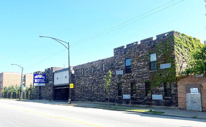 Pictures of Hospitality property located at 45 W 103rd St, Chicago, IL 60628 for sales - image #1