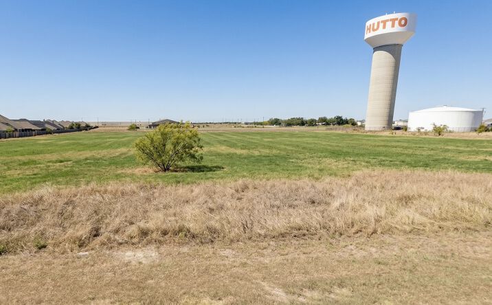 Pictures of Multifamily, Office, Retail property located at 801 Ed Schmidt Blvd, Hutto, TX 78634 for sales - image #1