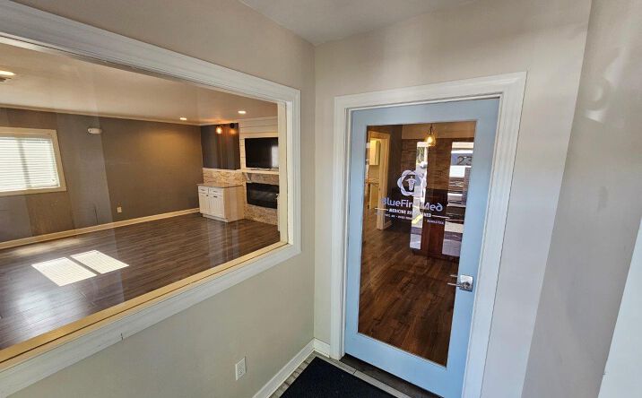 Pictures of Office property located at 2314 Anderson Ave, Manhattan, KS 66502 for sales - image #1