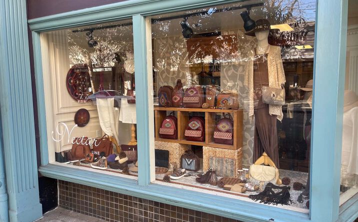 Pictures of Retail property located at 1325 Pacific Ave, Santa Cruz, CA 95060 for sales - image #1