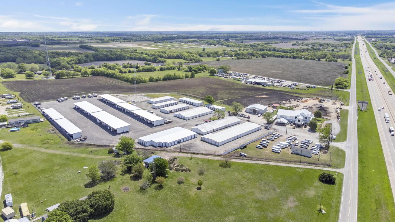 15074 US Hwy 75N, Van Alstyne, TX 75495