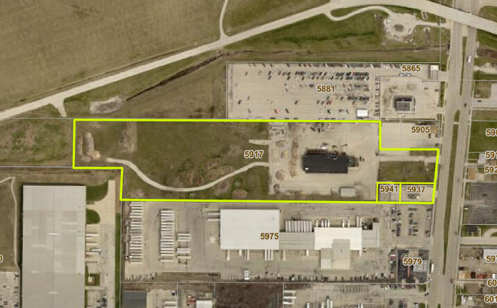 Pictures of Retail, Office, Industrial property located at 5917 S Howell Ave, Milwaukee, WI 53207, 5937 S Howell Ave, Milwaukee, WI 53207, 5941 S Howell Ave, Milwaukee, WI 53207 for sales - image #1