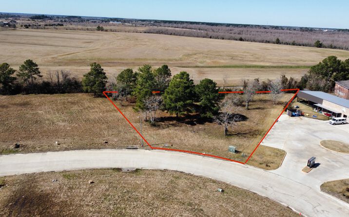 Pictures of Land property located at 6140 Muela Creek Dr, Beaumont, TX 77706 for sales - image #1