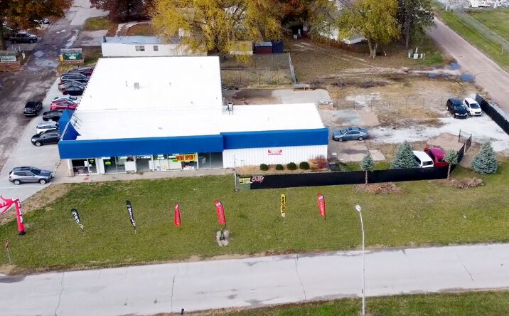 Pictures of Industrial, Mixed Use, Retail property located at 804 Twin Oaks Rd, Seward, NE 68434 for sales - image #1