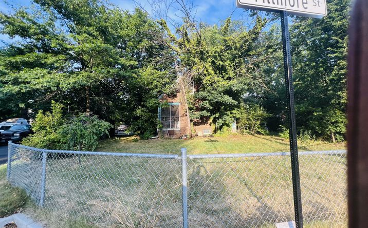Pictures of Land property located at 2810 5th St S, Arlington, VA 22204 for sales - image #1