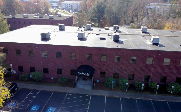 Pictures of Office property located at 9 Executive Park Dr, Merrimack, NH 03054 for sales - image #1
