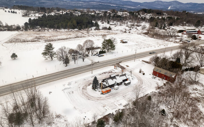 Pictures of Industrial, Mixed Use, Office, Retail, Special Purpose property located at 2044 US-7, Pittsford, VT 05763 for sales - image #1
