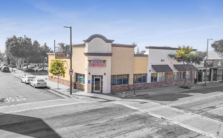 Pictures of Retail property located at 4336 Tweedy Blvd, South Gate, CA 90280 for sales - image #1