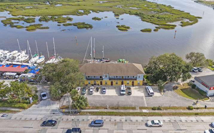 Pictures of Mixed Use, Office, Retail property located at 601 S Ponce De Leon Blvd, St. Augustine, FL 32084 for sales - image #1