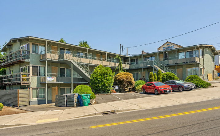 Pictures of Multifamily property located at 2350 Beacon Ave S, Seattle, WA 98144 for sales - image #1