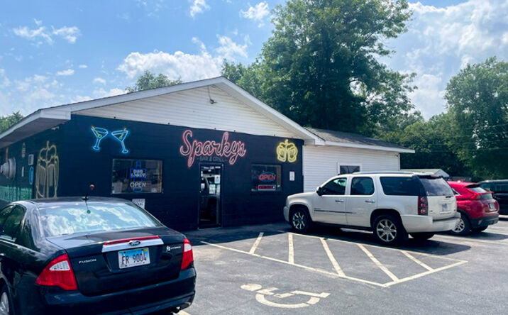 Pictures of Retail property located at 1112 Madison St, Wood River, IL 62095 for sales - image #1