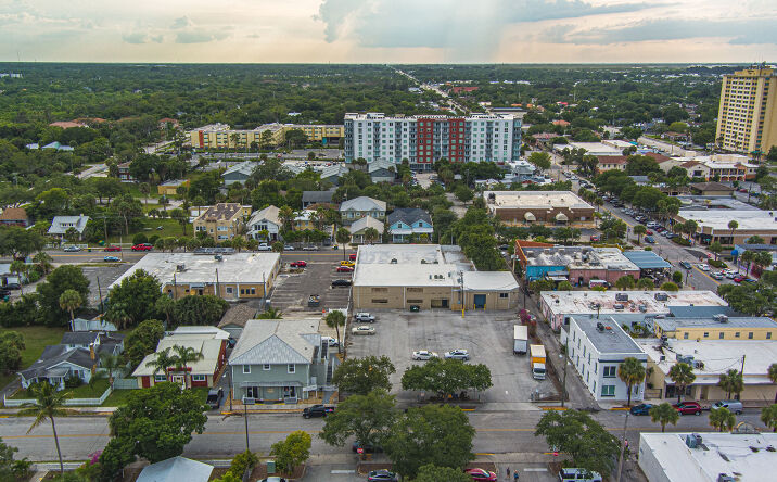Pictures of Mixed Use, Office property located at 2015 Waverly Pl, Melbourne, FL 32901 for sales - image #1