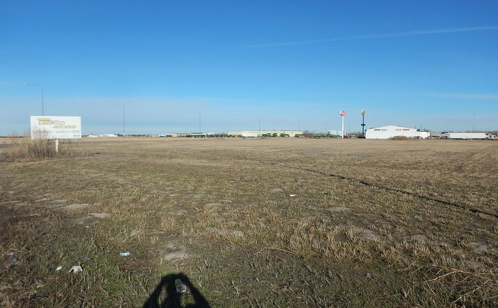 Pictures of Land property located at 2789 E Walker Rd, North Platte, NE 69101 for sales - image #1