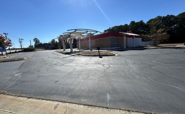 Pictures of Hospitality, Mixed Use, Office, Retail, Self Storage property located at 7335 GA-85, Riverdale, GA 30274 for sales - image #1