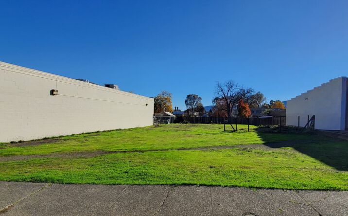 Pictures of Land property located at 0 W. Mill St., Ukiah, CA 95482 for sales - image #1