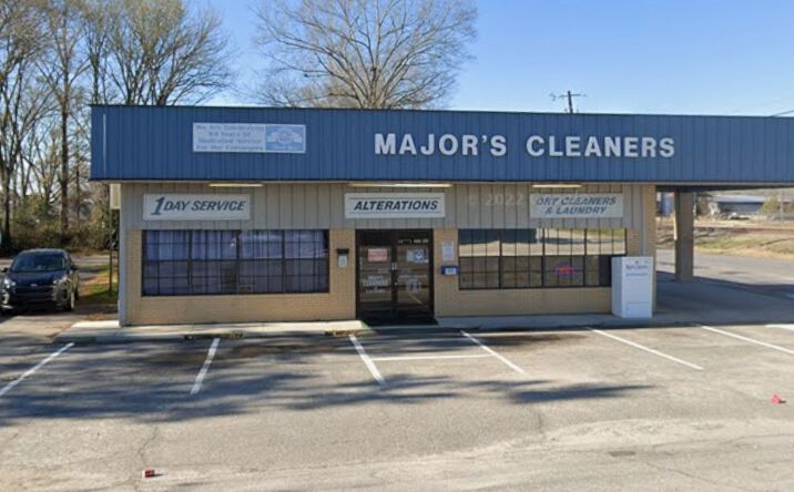 Pictures of Industrial, Mixed Use, Office, Retail, Special Purpose property located at 100 E Calhoun St, Dillon, SC 29536 for sales - image #1