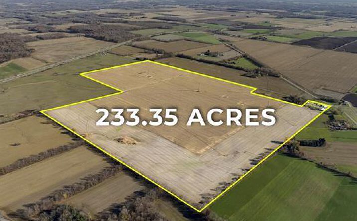 Pictures of Land property located at VL NW Corner Spruce Rd & Chicago, New Carlisle, IN 46552 for sales - image #1