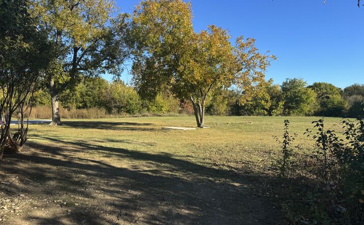 Pictures of Land property located at 6342 N Beach St, Haltom City, TX 76137 for sales - image #1