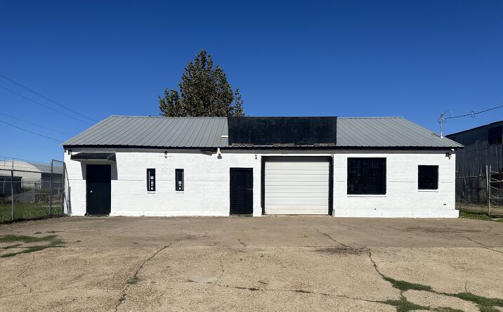 Pictures of Office property located at 470 fortson, Shreveport, LA 71107 for sales - image #1