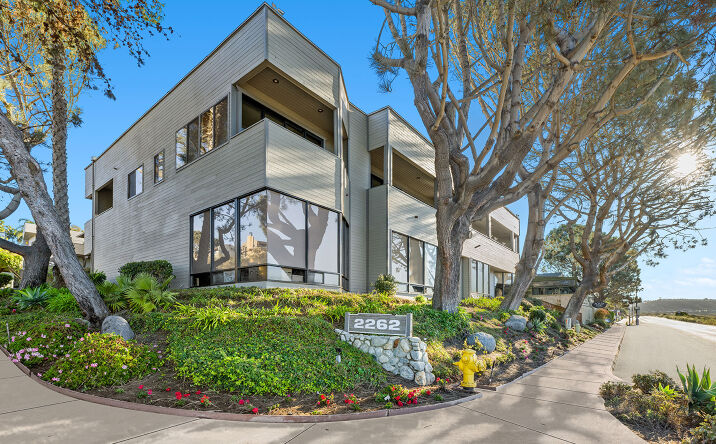 Pictures of Office property located at 2262 Carmel Valley Rd, Del Mar, CA 92014 for sales - image #1
