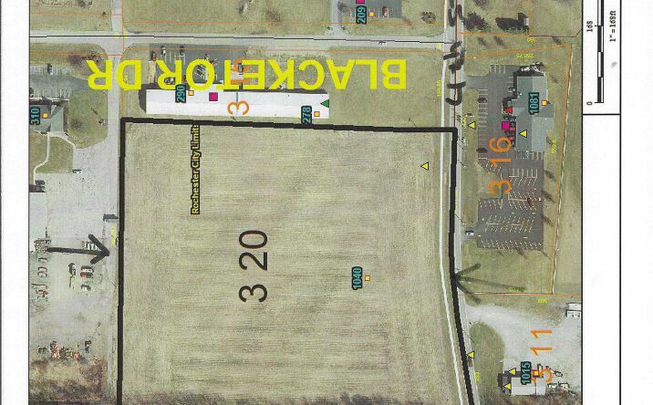 Pictures of Land property located at 1040 E 4th St, Rochester, IN 46975 for sales - image #1