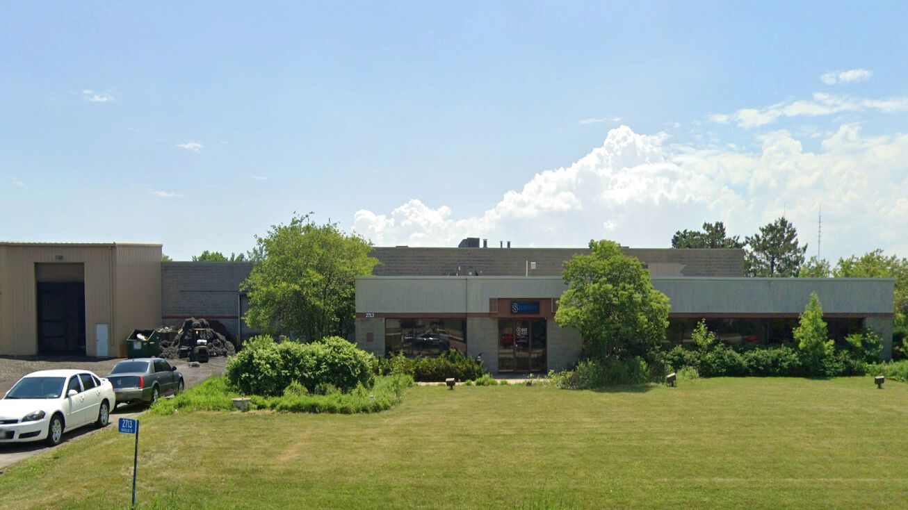 2713 Nicholas Rd, Raymond, WI 53126