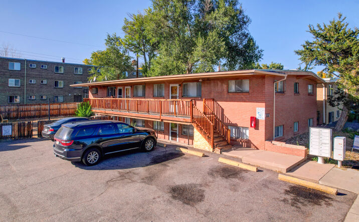 Pictures of Multifamily property located at 5551 S Delaware St, Littleton, CO 80120 for sales - image #1
