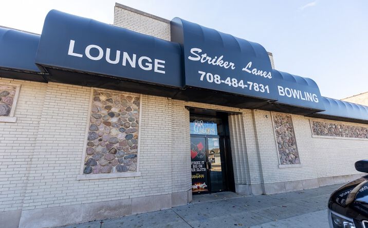 Pictures of Business for Sale property located at 6728 16th St, Berwyn, IL 60402 for sales - image #1