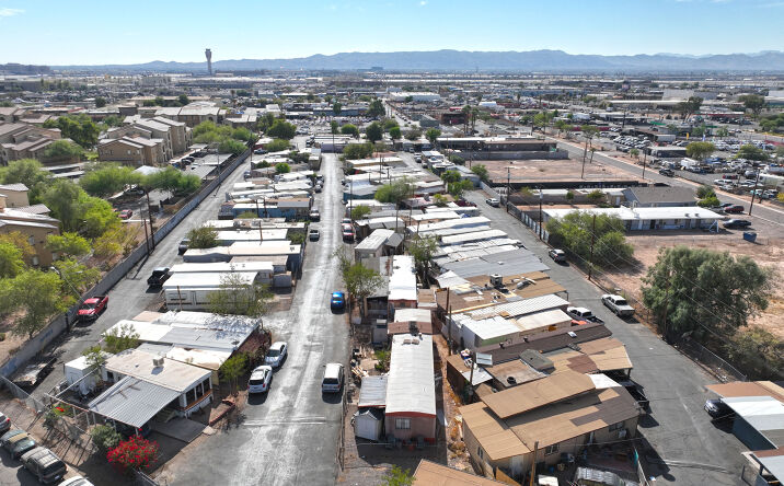 Pictures of Mobile Home Park property located at 3302 E Van Buren St, Phoenix, AZ 85008 for sales - image #1