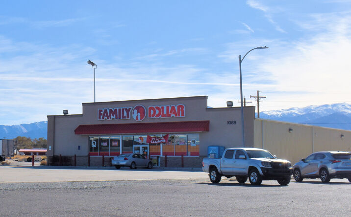 Pictures of Retail property located at 1089 US-95, Hawthorne, NV 89415 for sales - image #1