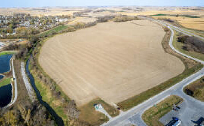 Pictures of Land property located at 105.56 AC Magnolia Rd, Underwood, IA 51576 for sales - image #1