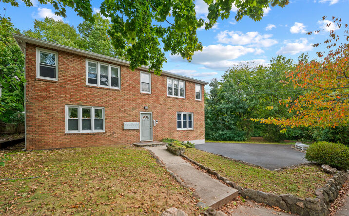 Pictures of Multifamily property located at 290 N Railroad Ave, Staten Island, NY 10304 for sales - image #1