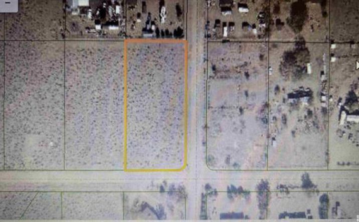 Pictures of Land property located at 1280 Hooten St, Silver Springs, NV 89429 for sales - image #1