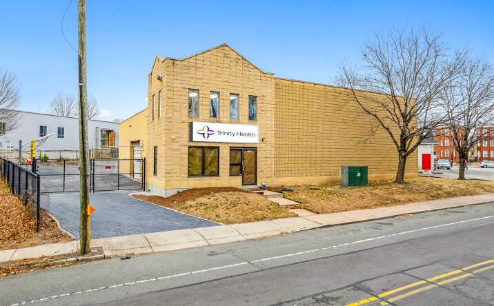 Pictures of Office, Industrial property located at 1795 Broad St, Hartford, CT 06114 for sales - image #1