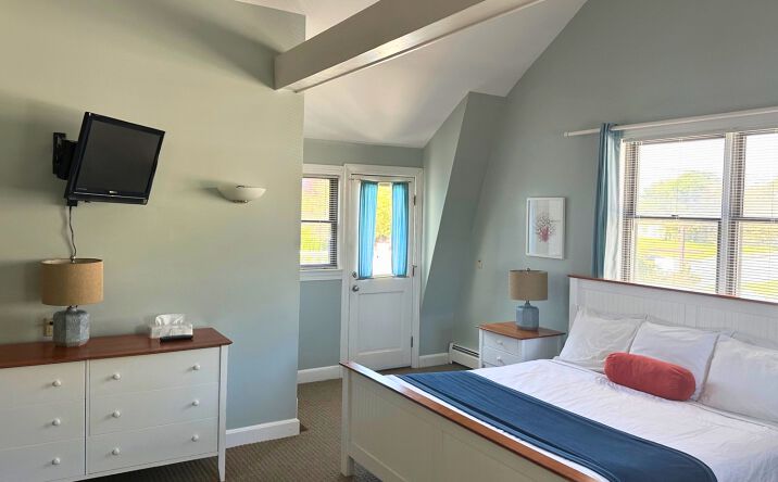 Pictures of Hospitality property located at 20 Nubble Rd, York, ME 03909 for sales - image #1