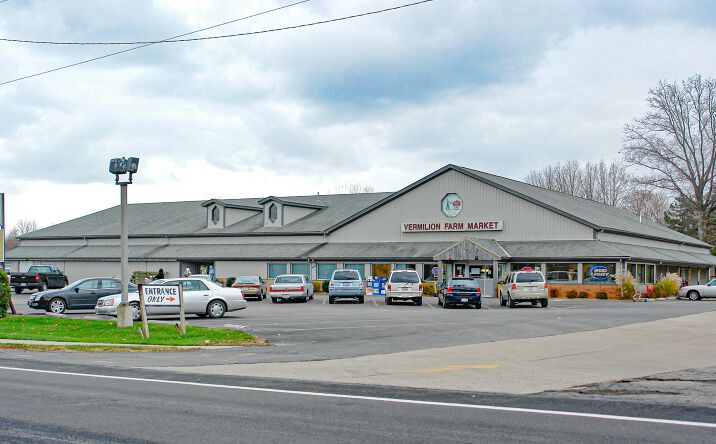 Pictures of Retail property located at 2901 Liberty Ave, Vermilion, OH 44089 for sales - image #1