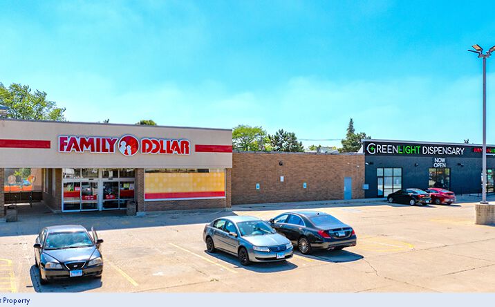 Pictures of Retail property located at 3331 Belvidere Rd, Park City, IL 60085 for sales - image #1