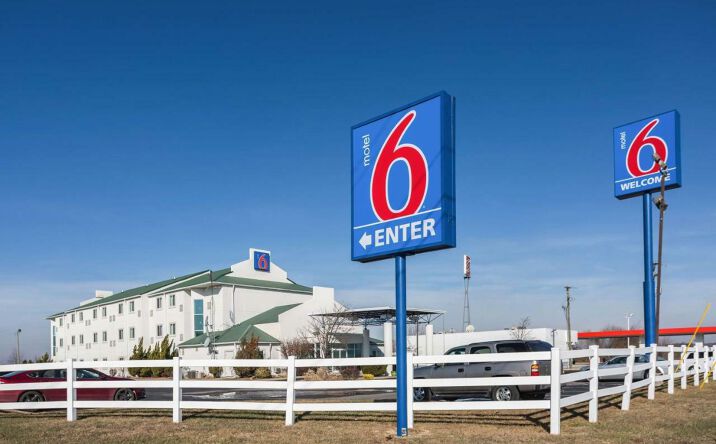 Pictures of Hospitality property located at 1334 N Washington St, Dale, IN 47523 for sales - image #1