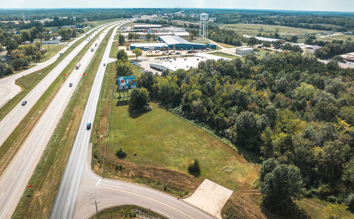 Pictures of Land, Office, Retail property located at 805 N Service Rd W, Sullivan, MO 63080 for sales - image #1
