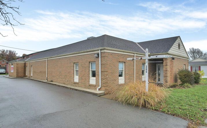 Pictures of Mixed Use, Office property located at 304 Chestnut Street, Dresden, OH 43821 for sales - image #1
