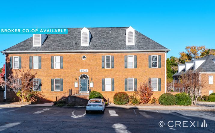 Pictures of Office property located at 2621 Sandy Plains Rd, Marietta, GA 30066 for comps - image #1