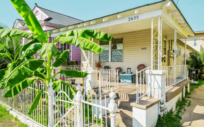 Pictures of Multifamily property located at 2633 Governor Nicholls St, New Orleans, LA 70119 for sales - image #1