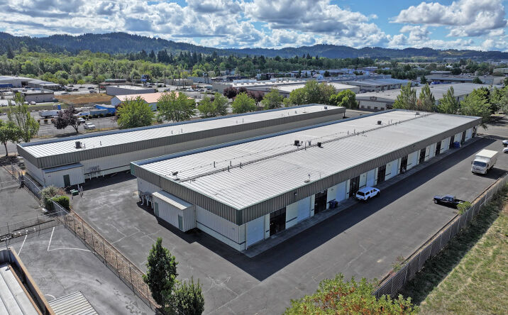 image of property at 965 TYINN ST #6 Eugene OR 97402
