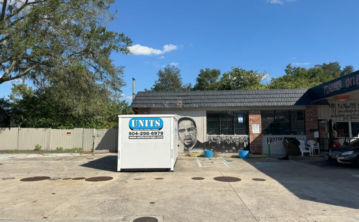 Pictures of Land, Mixed Use, Retail property located at 8715 Lem Turner Rd, Jacksonville, FL 32208 for sales - image #1